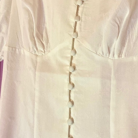 NWT Unique Vintage Timeless Solid White Heart Lightweight Blouse Women’s Small/4 - Picture 4 of 4